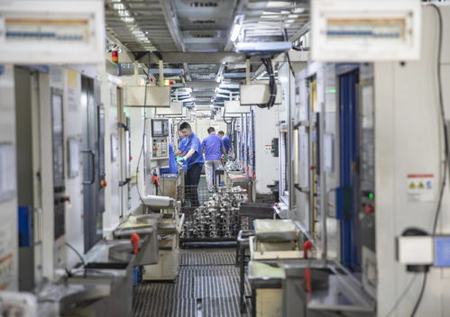 新開局經濟半年報 一線觀察 抓住新機遇 塑造新優勢 從一線經濟運行看中國發展新動能